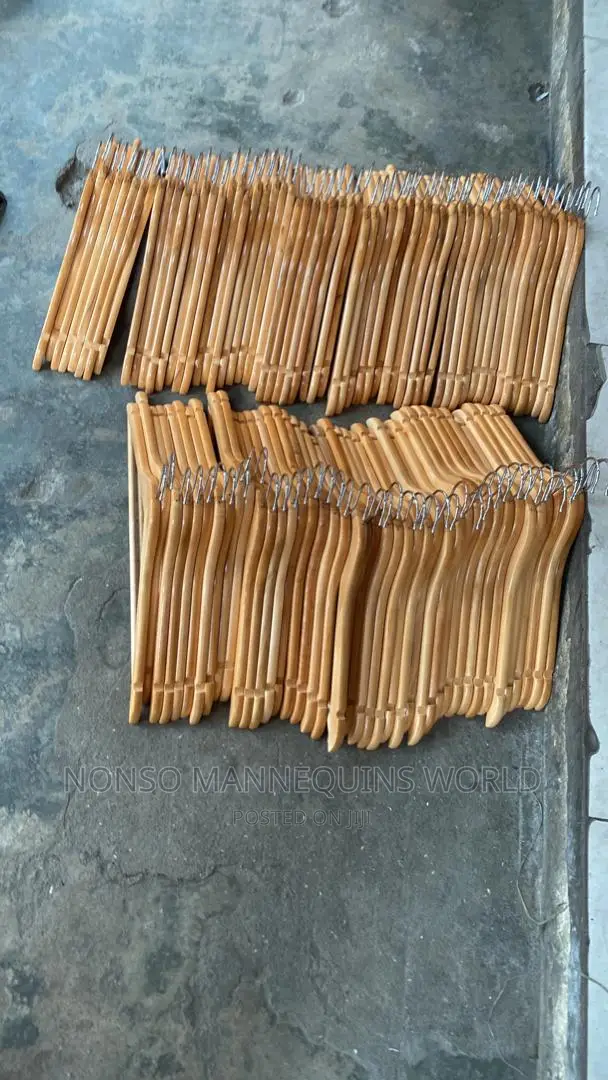 New Designs Wooden Hangers for Clothes