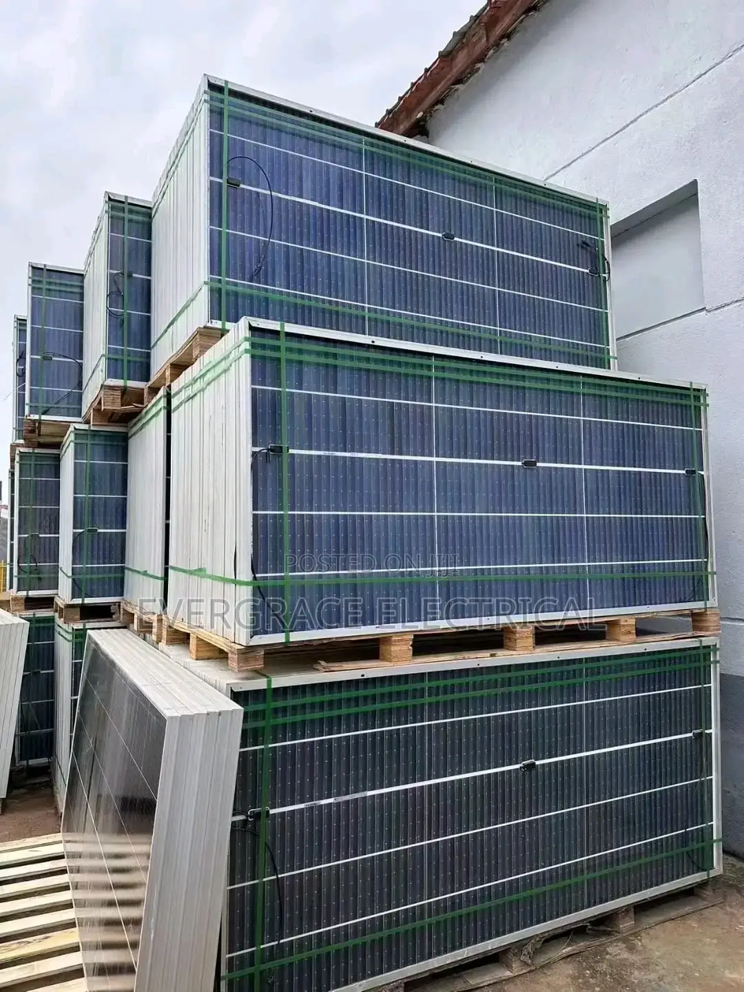 300w Panel Canadian Tukunbo