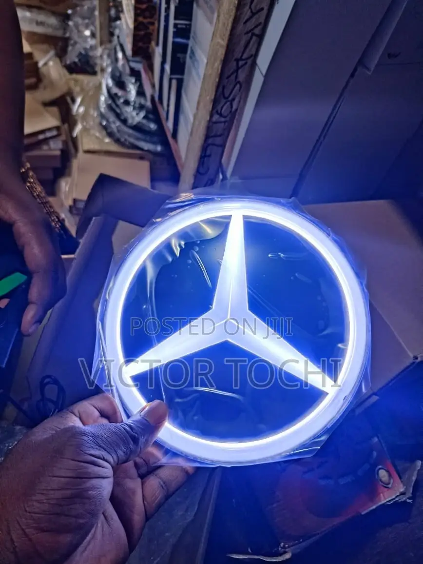 LED Glass Logo Benz