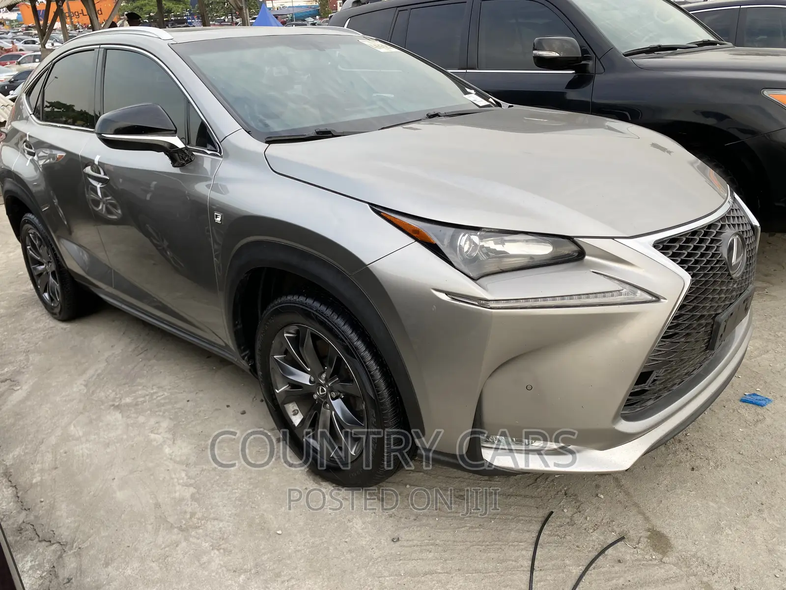 Lexus NX 200 AWD 2018 Gold