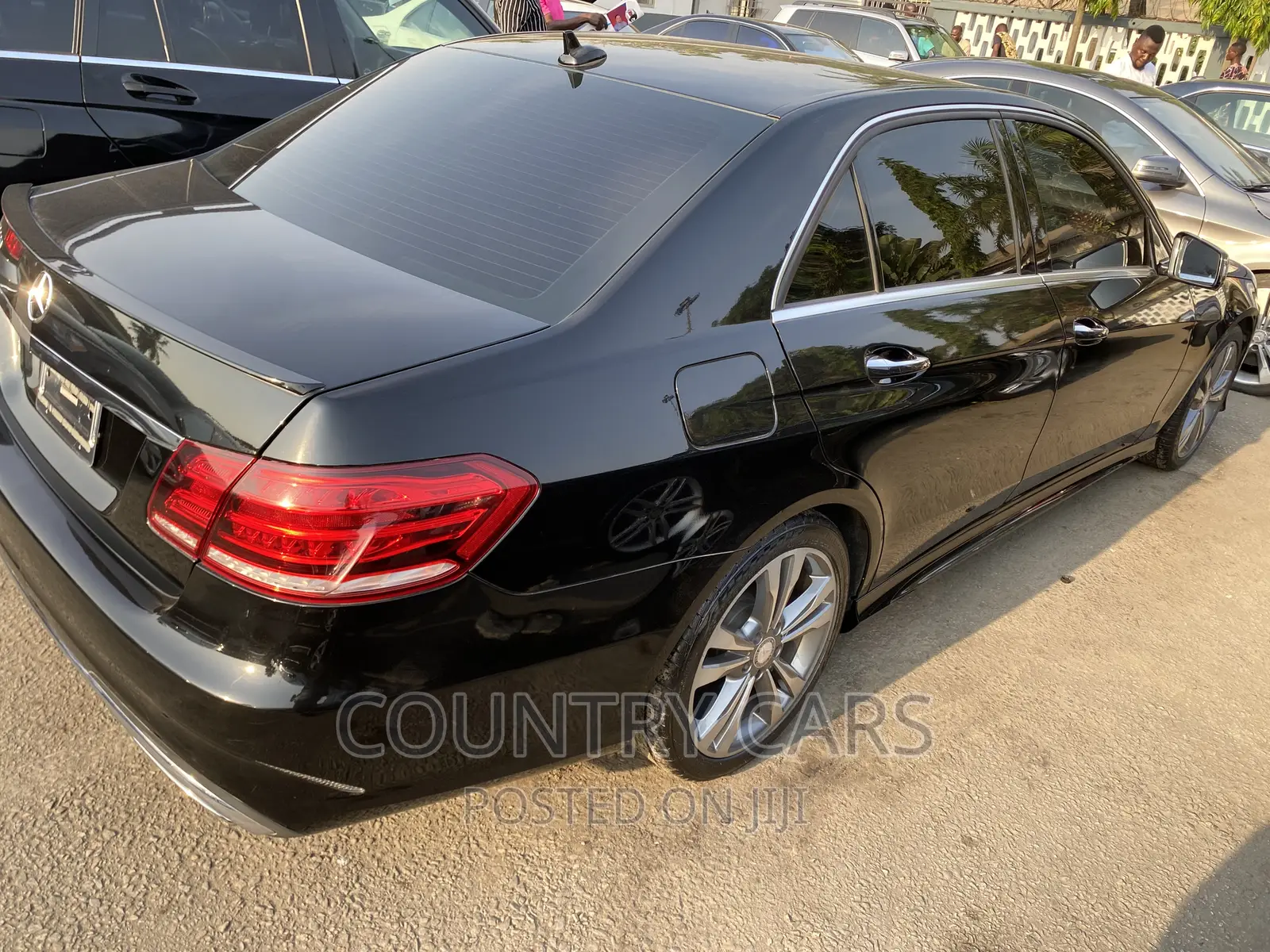 Mercedes-Benz E350 2014 Black