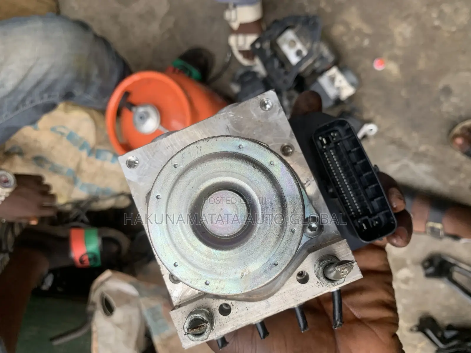 Abs Pump for Toyota Corolla 2015-2016
