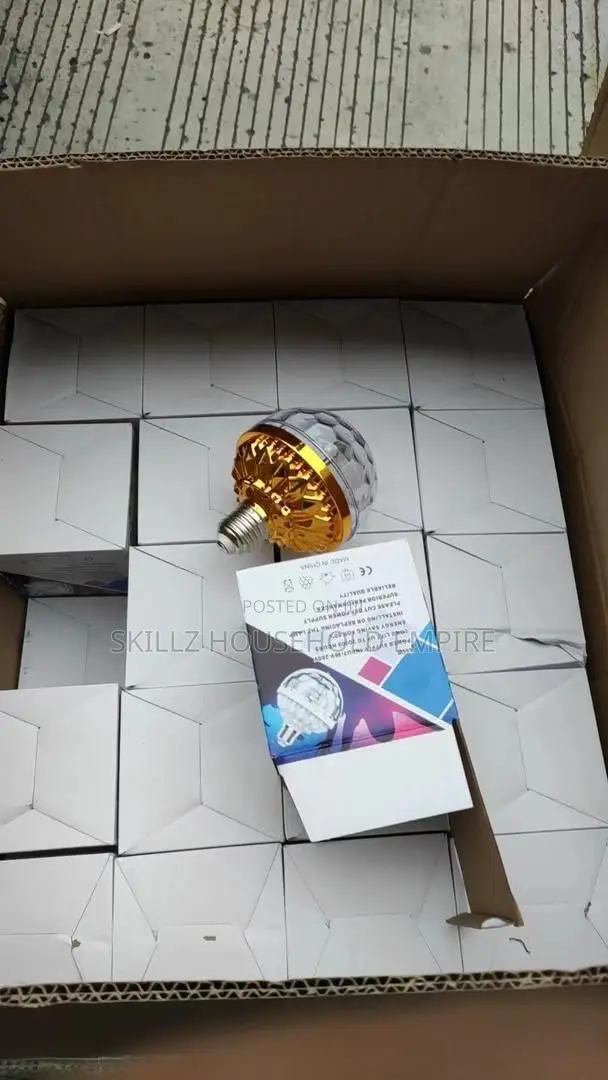 Rotating Bulb With Lamp Holder