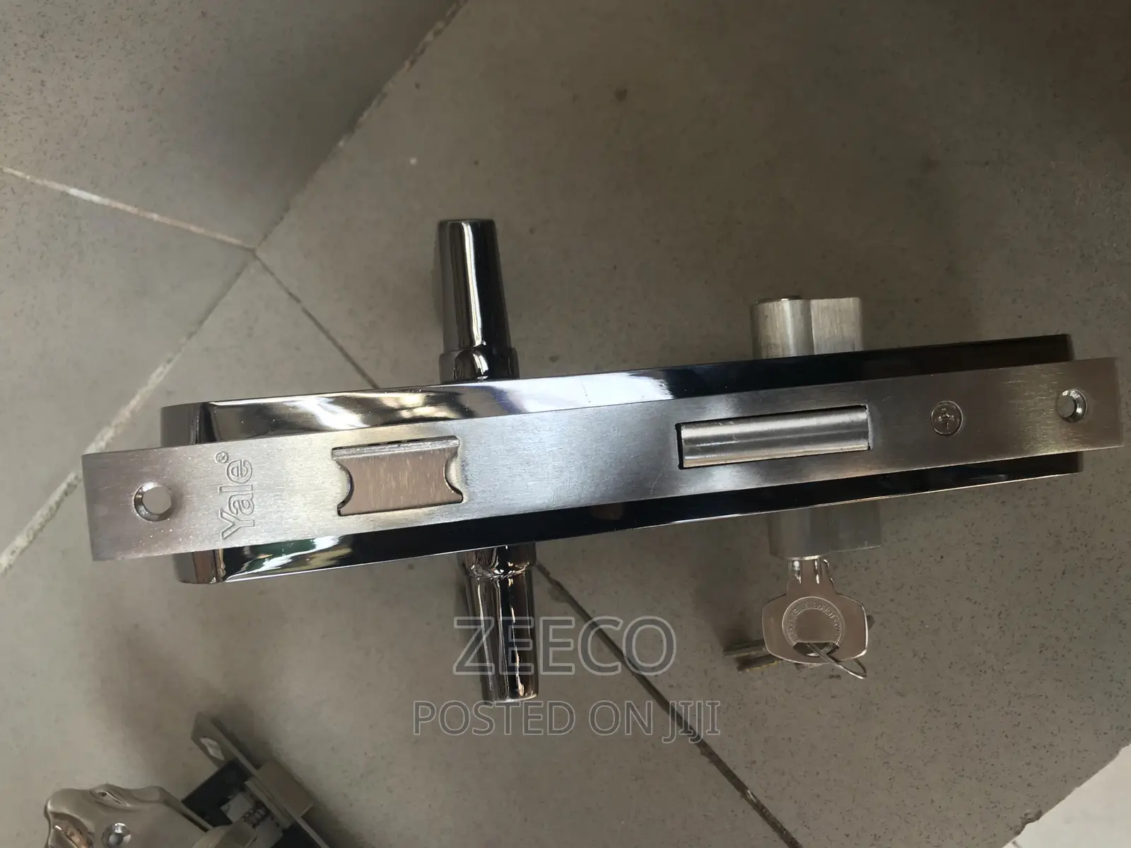 Yale Door Handle Key