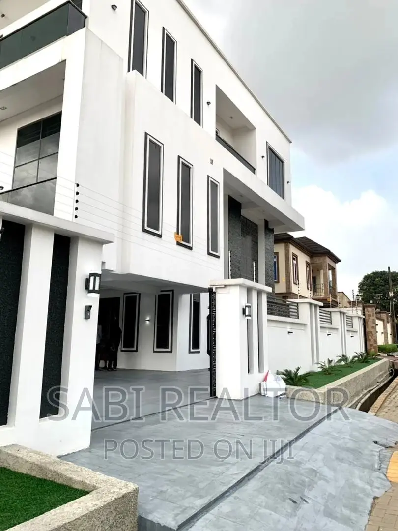 Furnished 5bdrm Duplex in Omole for sale