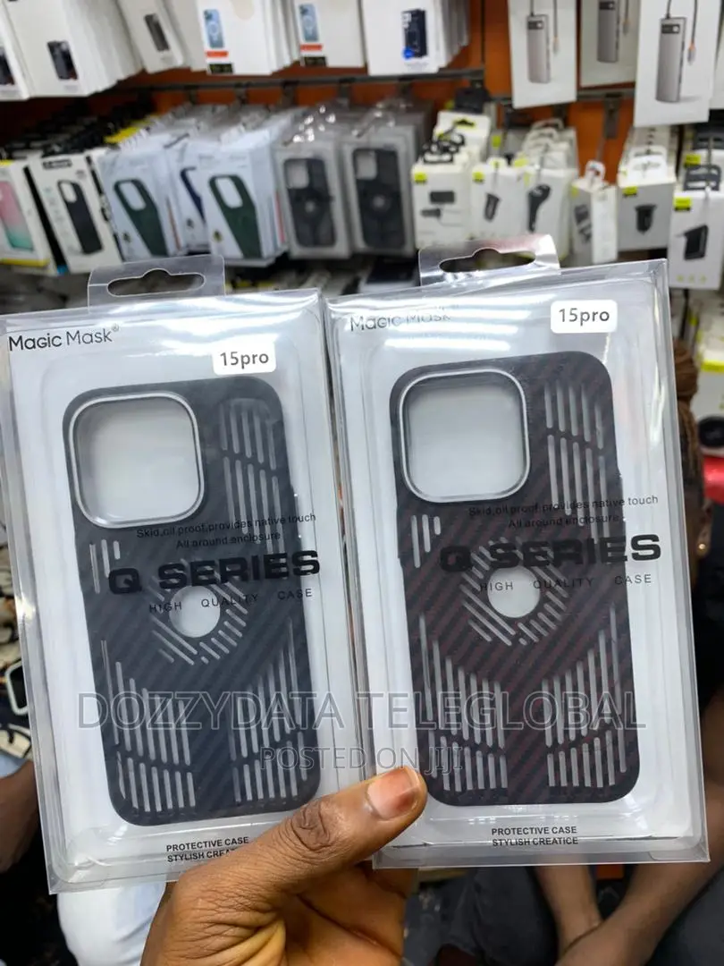 iPhone 15 Pro Max /15 Ultra Slim Case