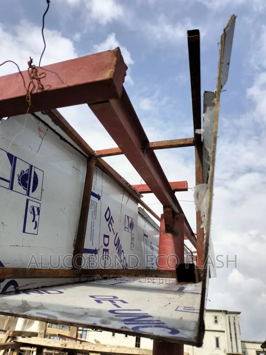 Alucobond Carports With Light