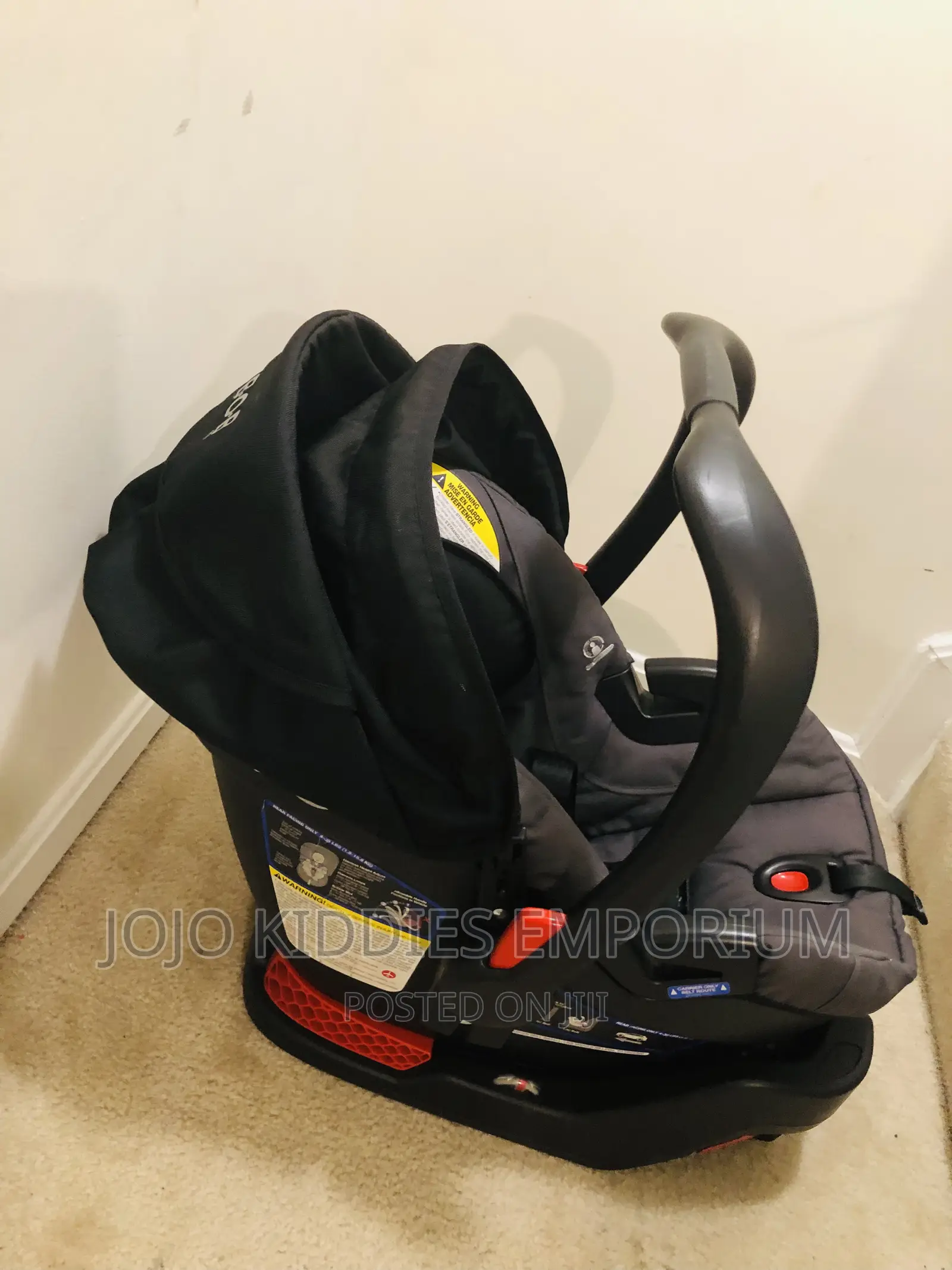 US Used Britax B-Safe Baby Car Seat in Excellent Condition