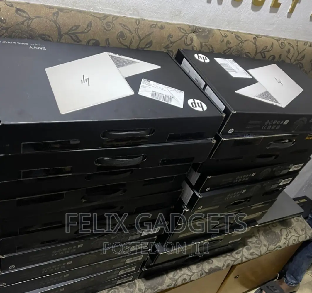 New Laptop HP Envy 15 16GB Intel Core I7 SSD 1T