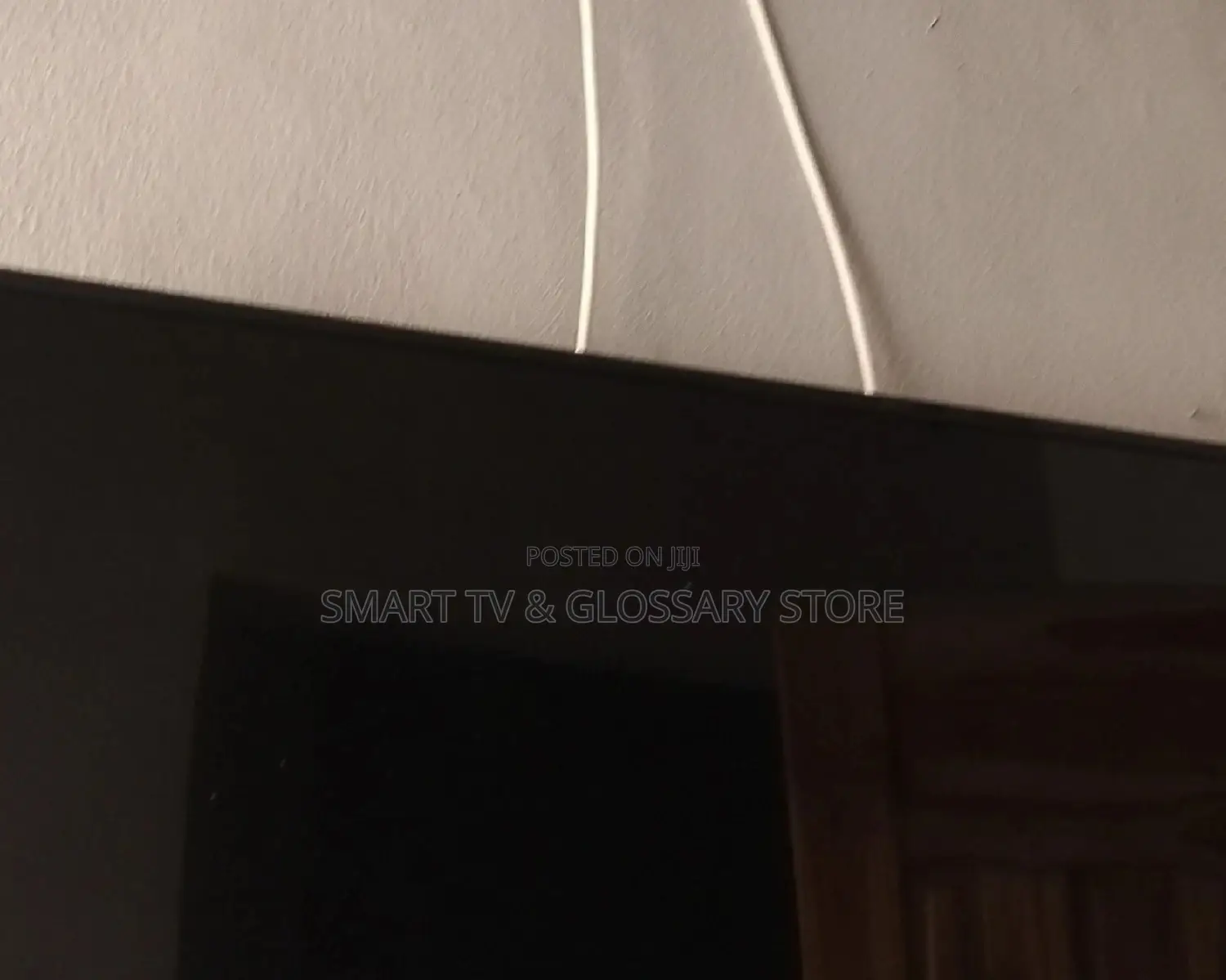 43 Inches Samsung Smart TV
