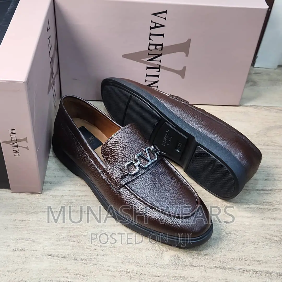 Italian Valentino Luxury Shoe