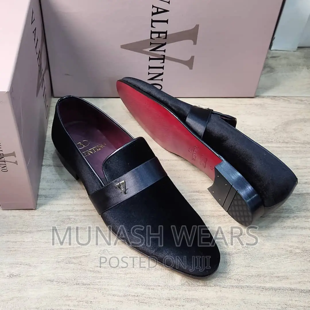 Italian Valentino Luxury Shoe
