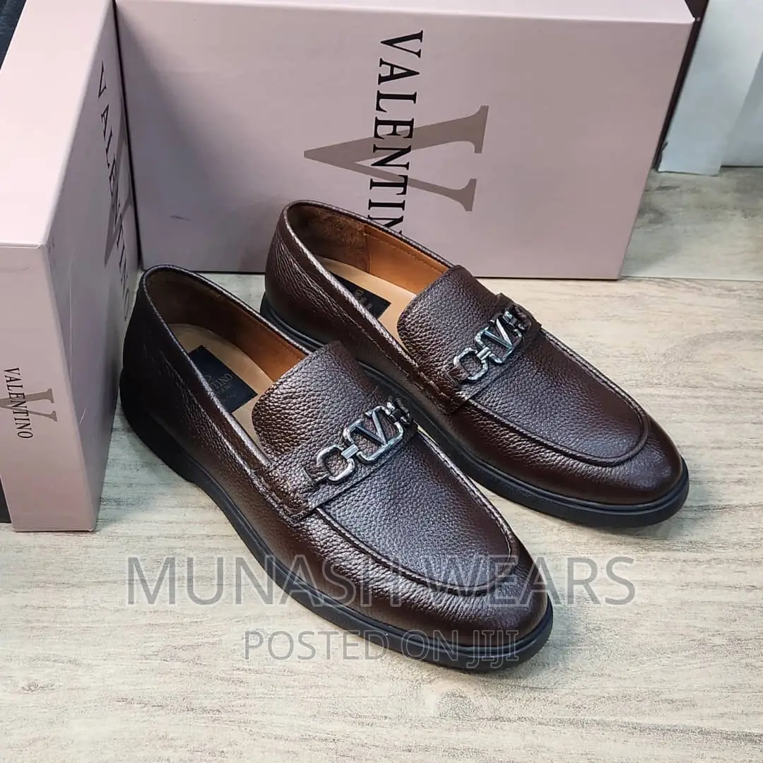 Italian Valentino Luxury Shoe