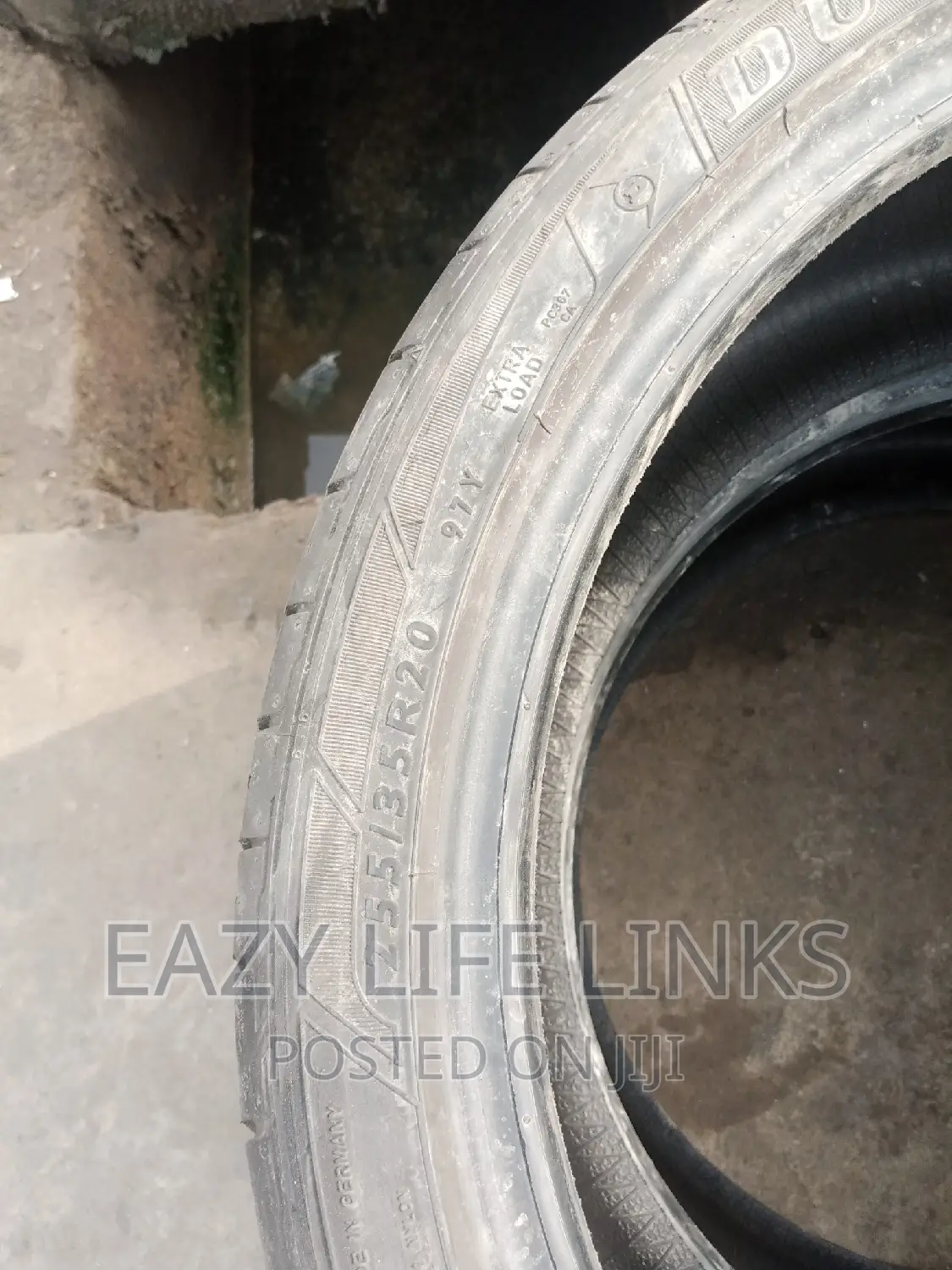 255/35r20 Tokunbo Tires