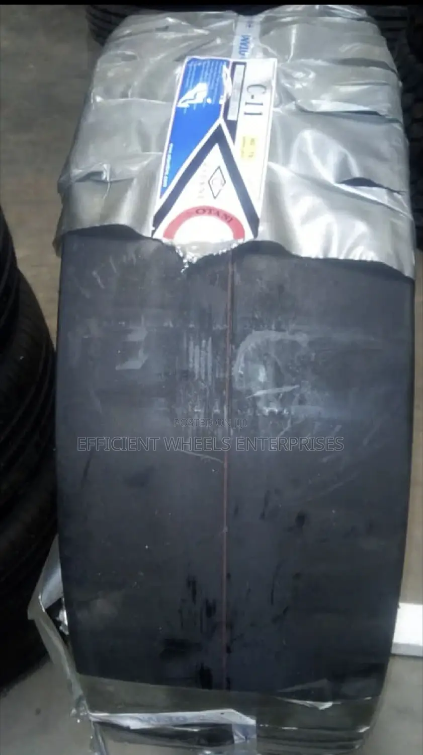 9.00-20 Smooth Otani Compactor Tyre