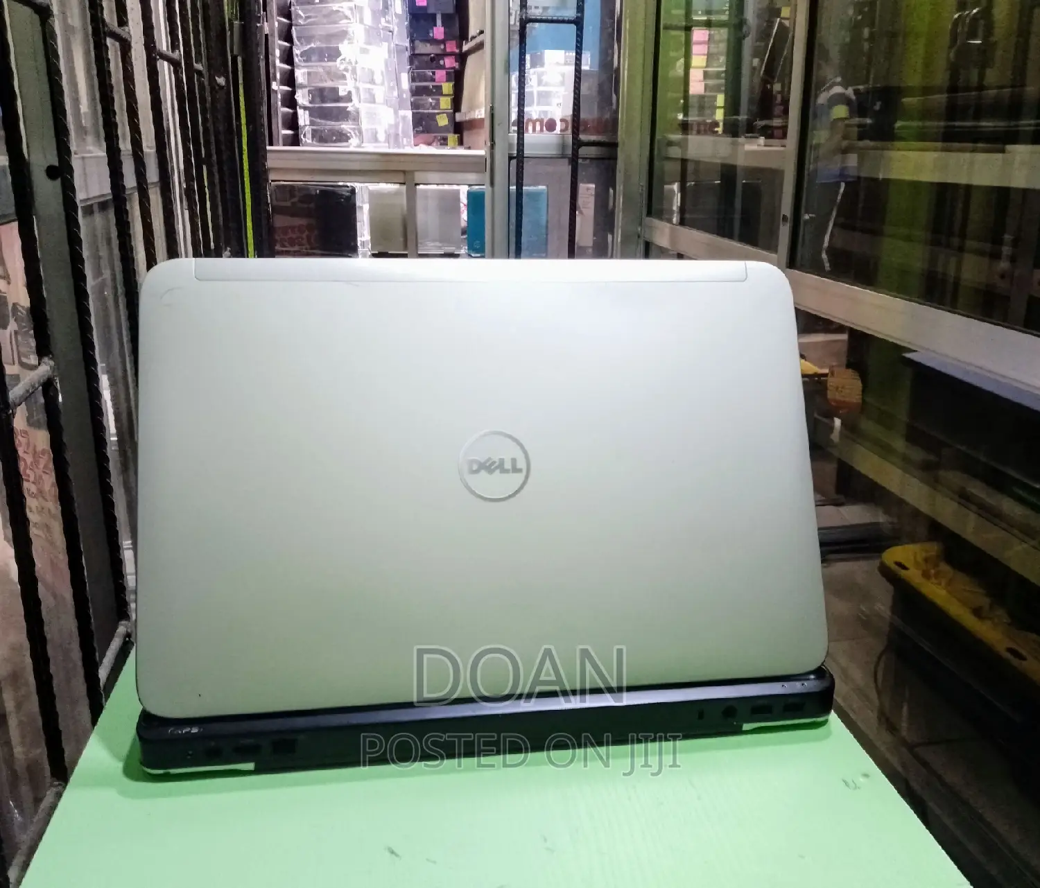 Laptop Dell XPS 17 L702X 8GB Intel Core I7 HDD 500GB