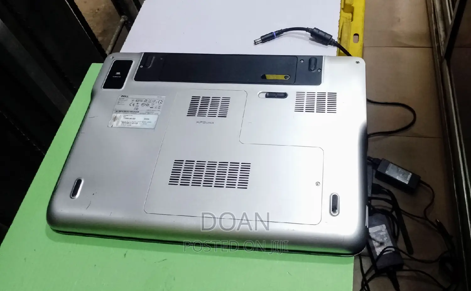Laptop Dell XPS 17 L702X 8GB Intel Core I7 HDD 500GB