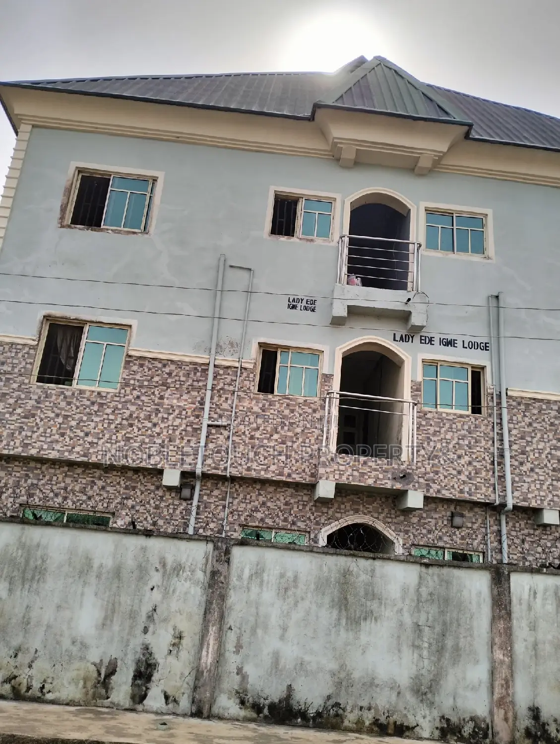 3bdrm Block of Flats in Obadore Akesan, Iba / Ojo for sale