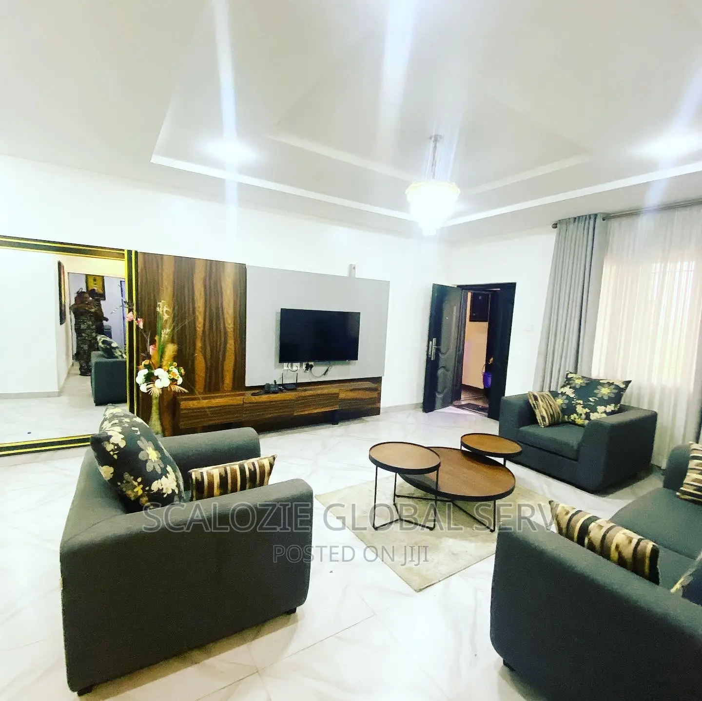 Fully Furnished 3 Bedroom Short Let Air BNB Apartment