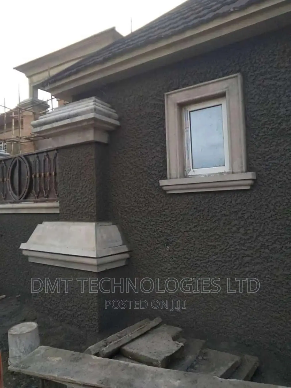 Tyrolean Wall Surface Finish - The Best Applicator In Lagos