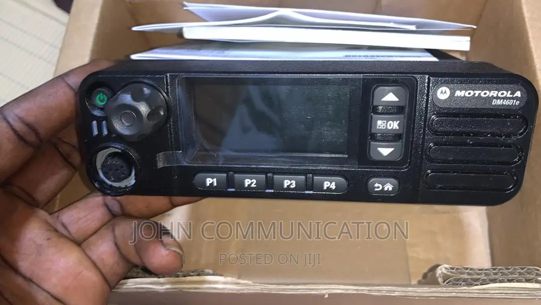 Motorola Base Dm4601e VHF /UHF