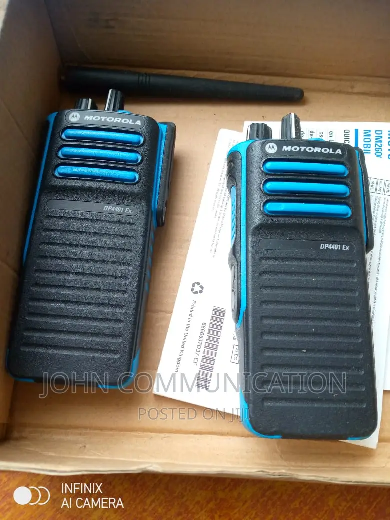 Motorola Walkie-Talkie Dp4401ex UHF /VHF
