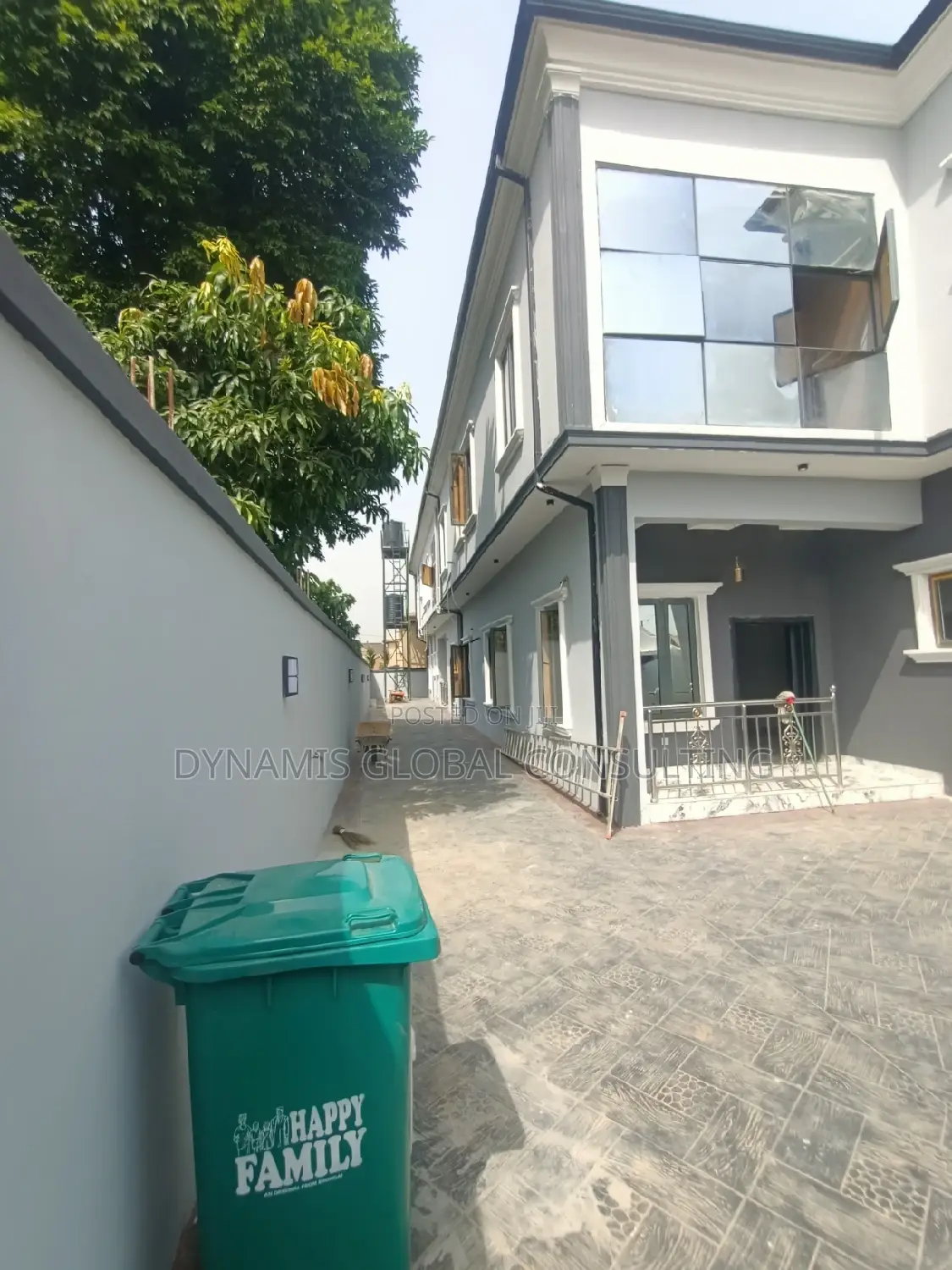 Furnished 3bdrm Block of Flats in Unilag Estate, for rent