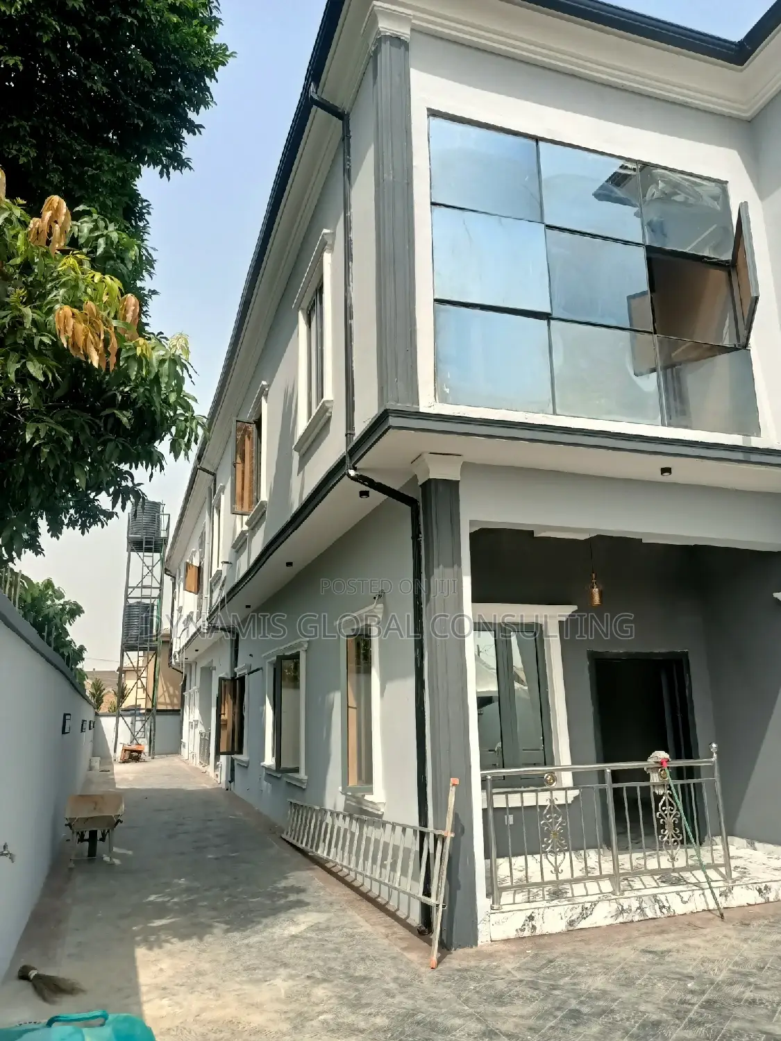 Furnished 3bdrm Apartment in Unilag Estate Magodo for rent