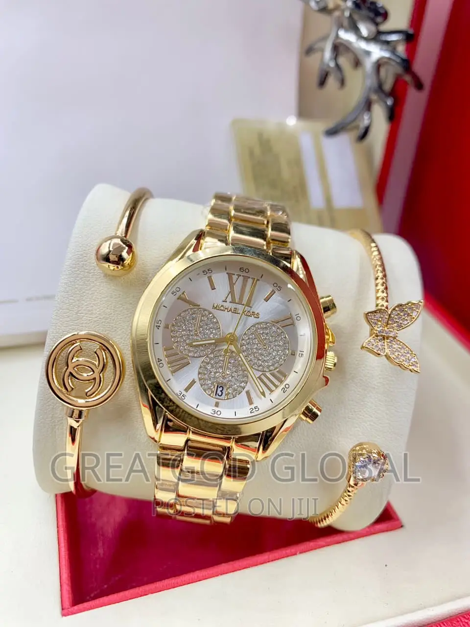Michael Kors Ladies Wristwatch and Bangles Set