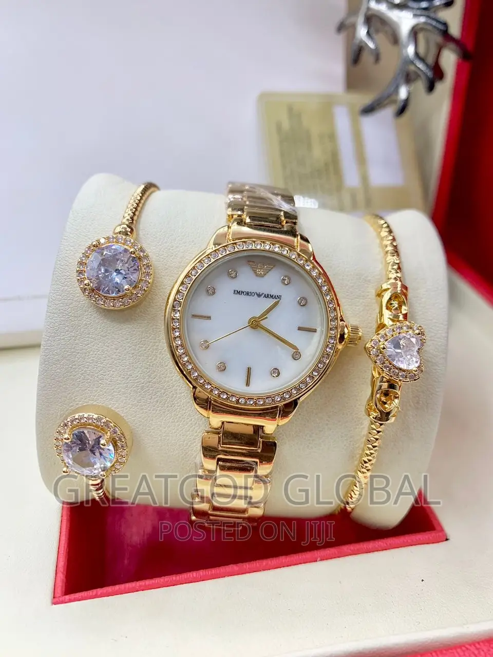 Ladies Design Wristwatch and Bangle Set