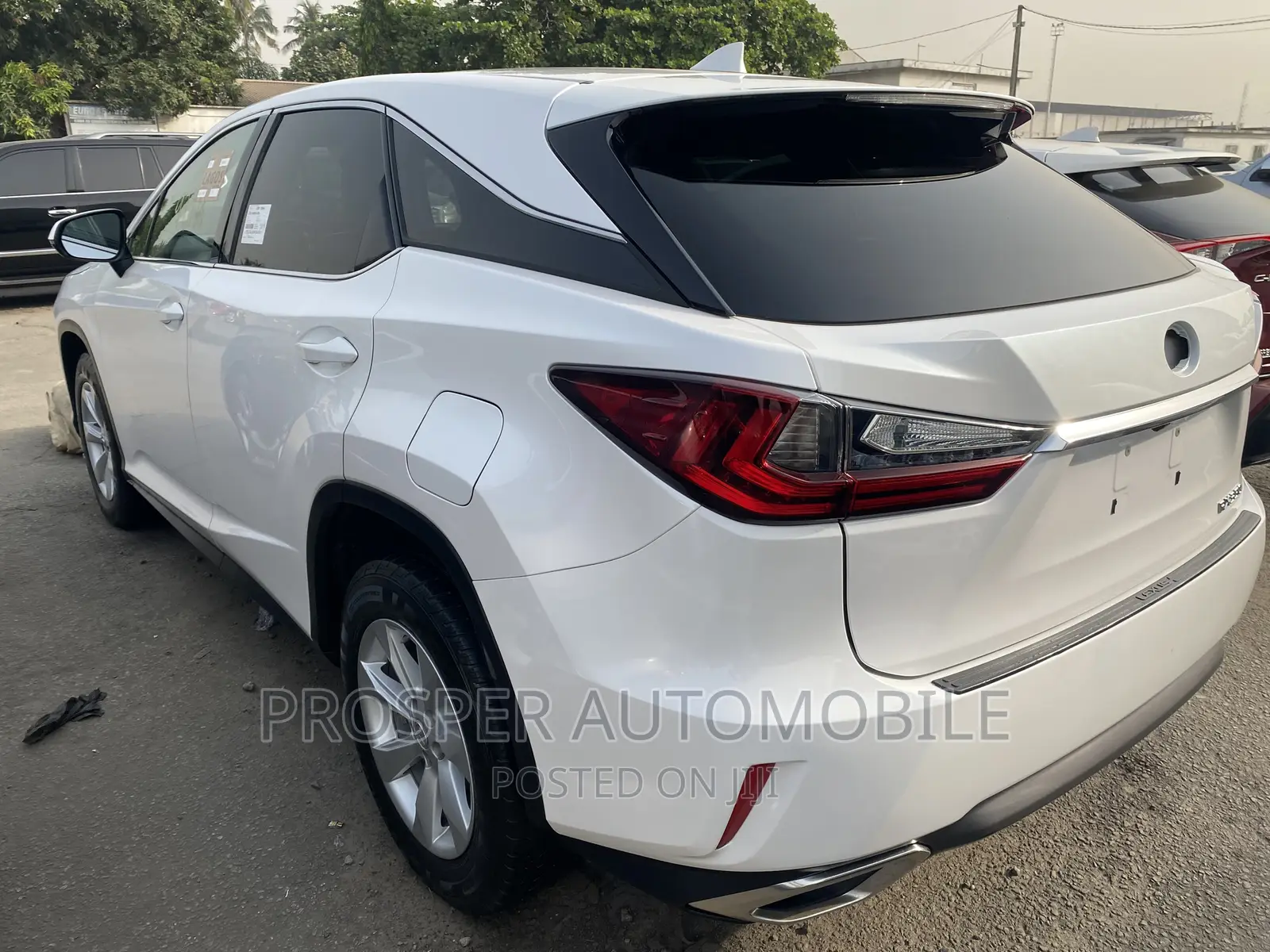 Lexus RX 350 AWD 2017 White