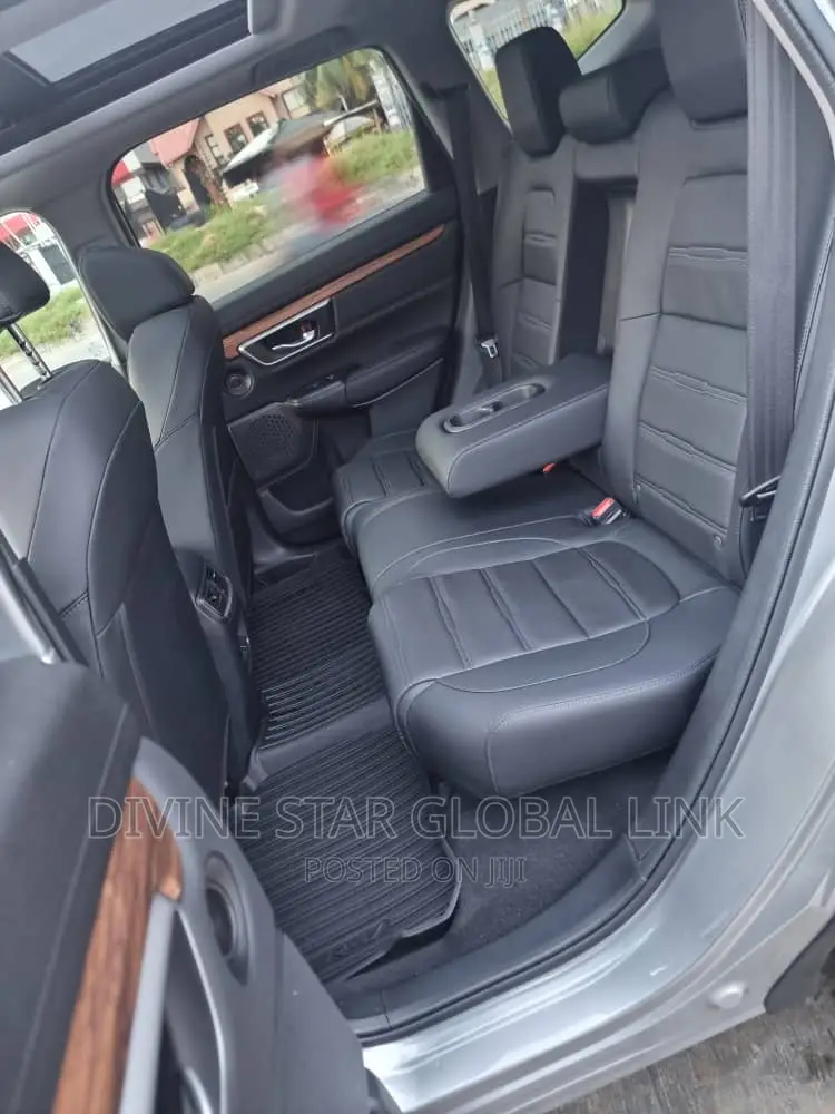 Honda CR-V Touring AWD 2020 White