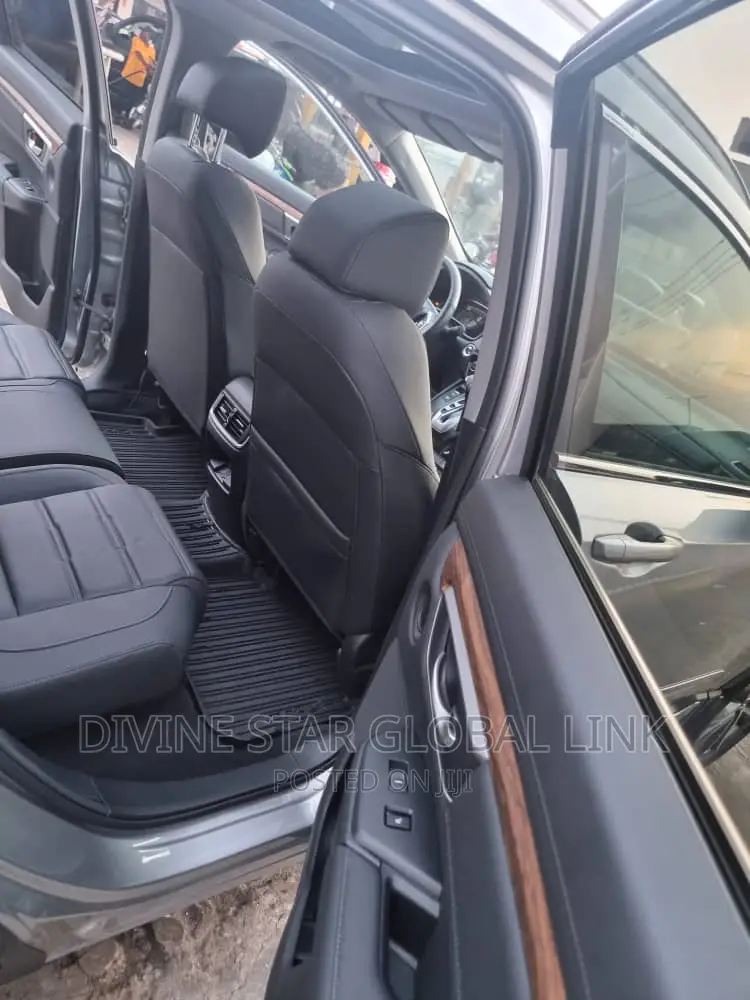 Honda CR-V Touring AWD 2020 White