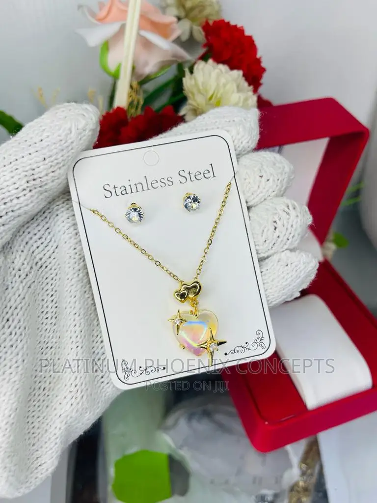 Chain and Earing