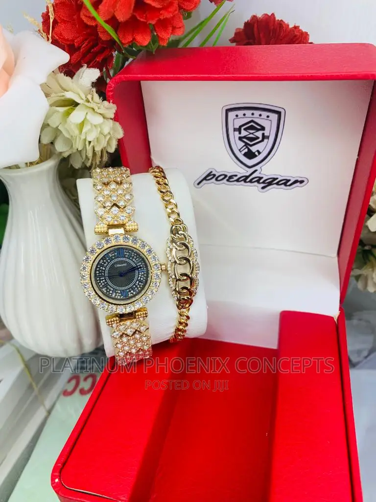 Hand Chain With Wristwatch in Box