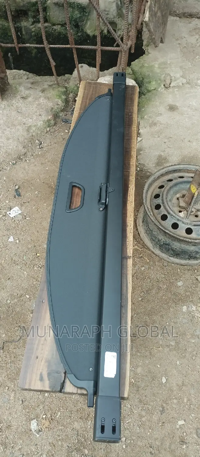 Mercedes Benz GLB 250 Boot Cover.