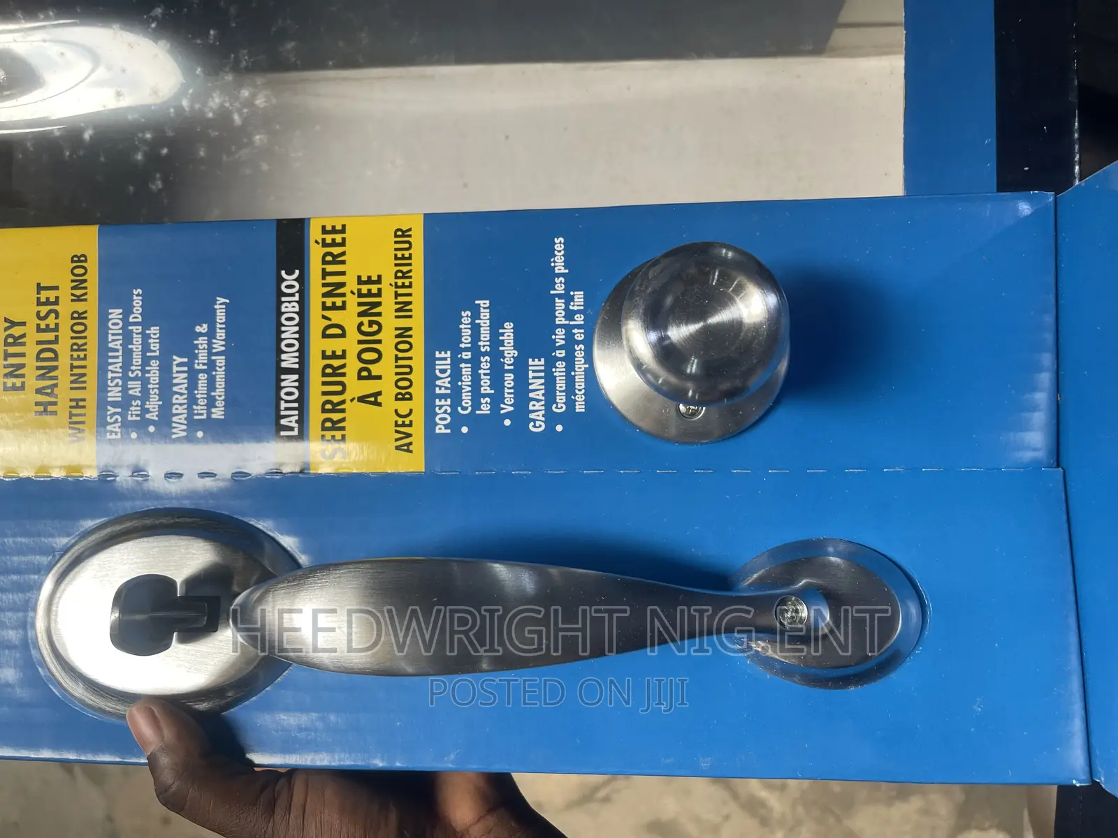 Weiser Entry Handle Set With Interior Knob