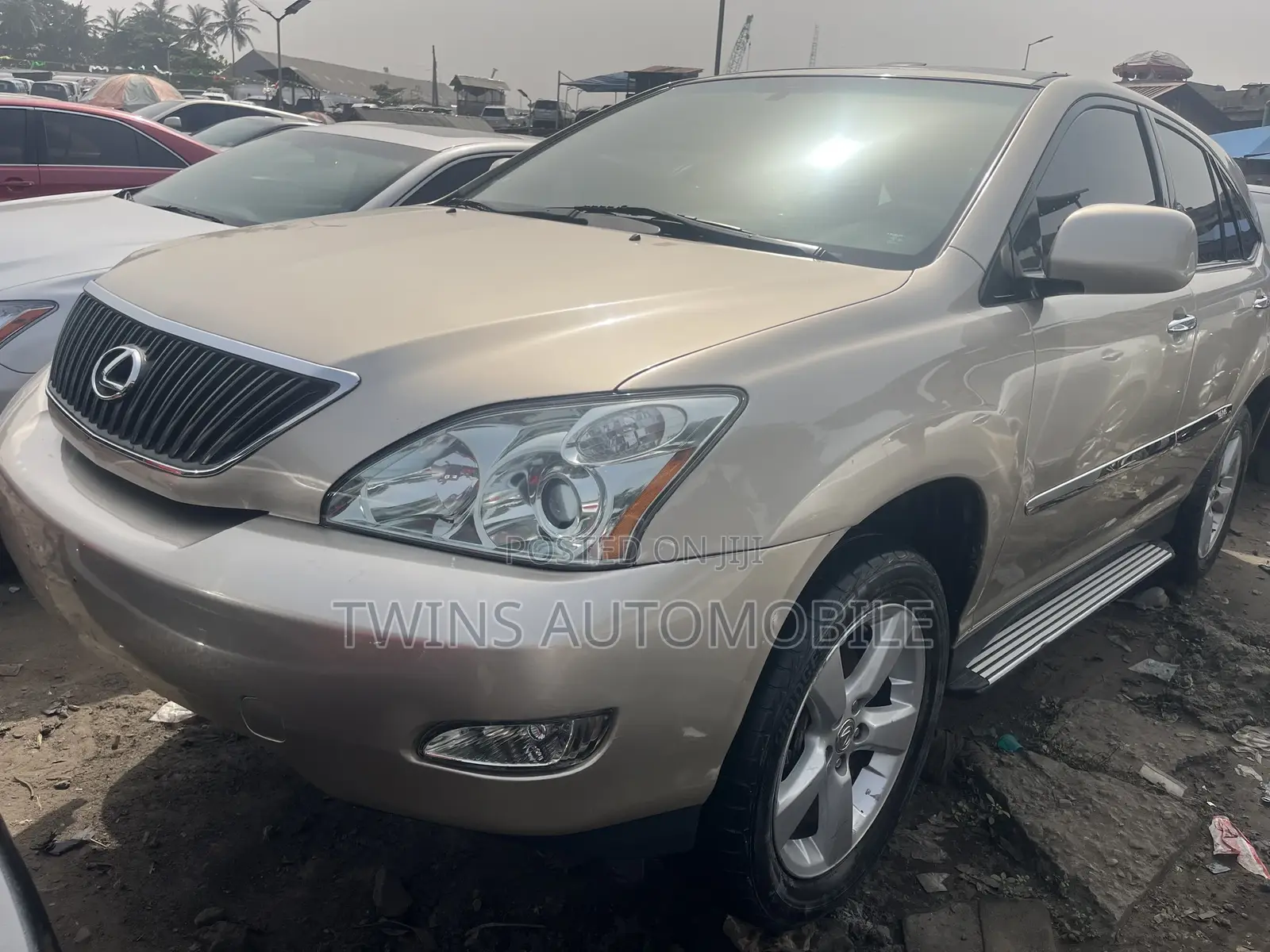 Lexus RX 330 2005 Gold