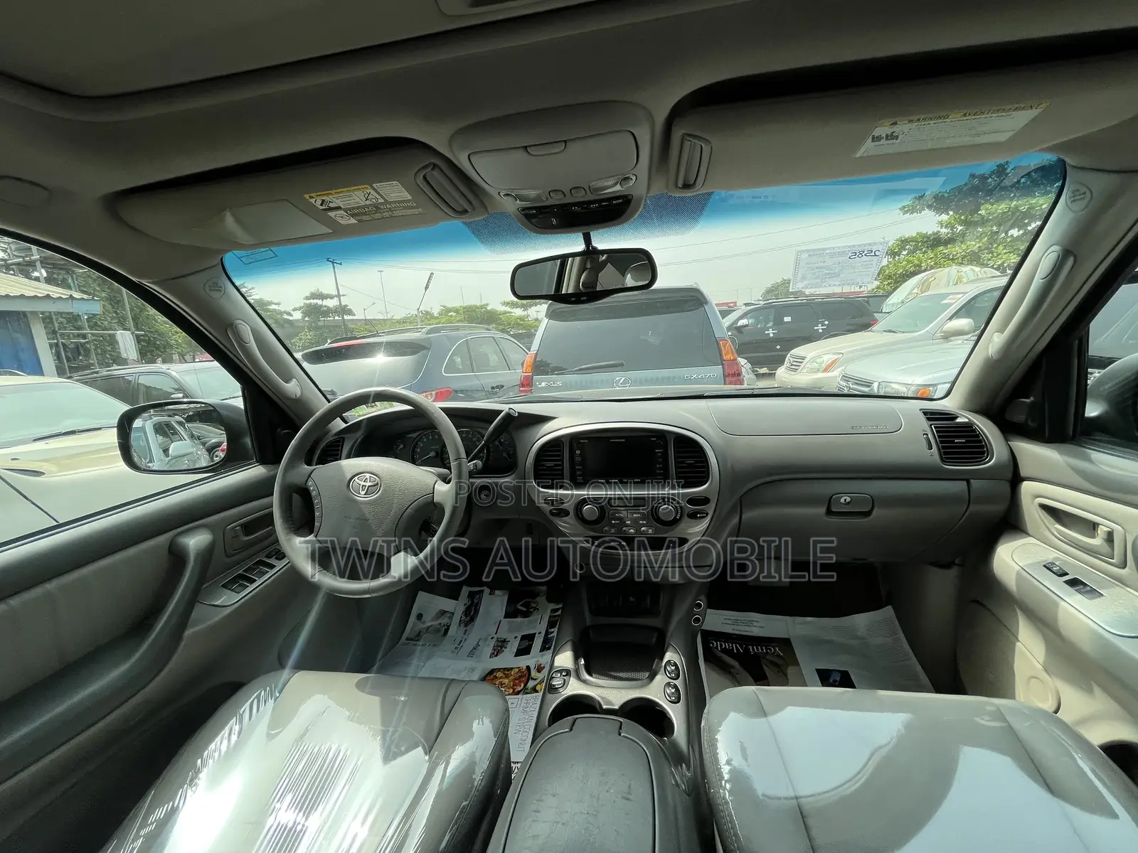 Toyota Sequoia 2005 Gray