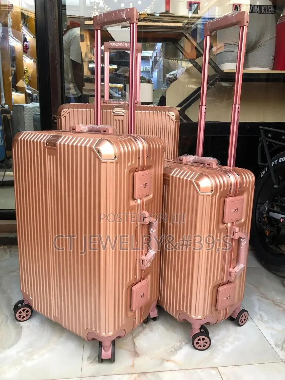 High Quality (Thick) Aluminum Traveling Box;Different Sizes