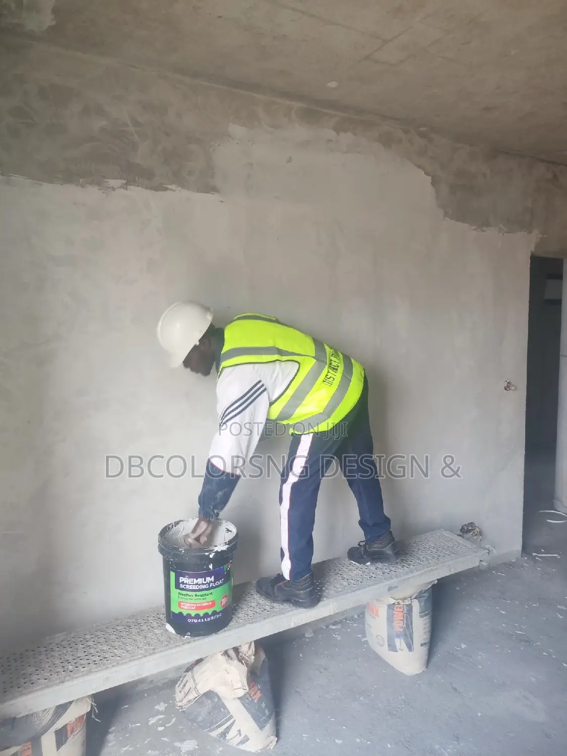 Stop Peeling Walls! Ultimate Weatherproof Ready-to-Use Screeding Putty