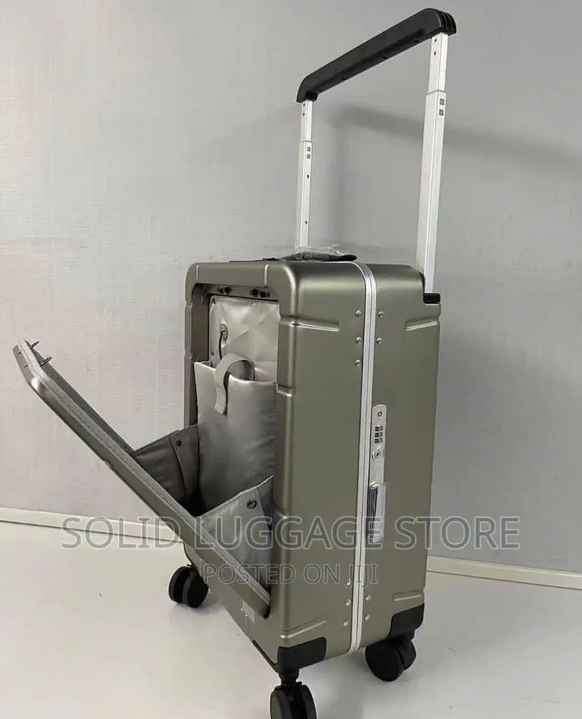 Hand Luggage Boxes
