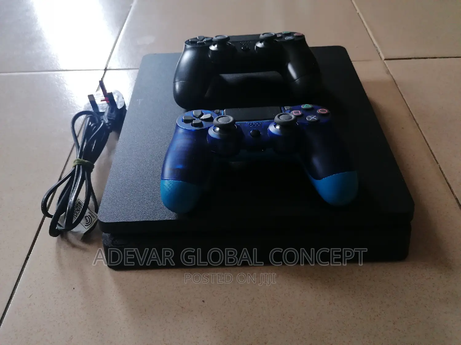 Uk Playstation 4 Slim Console 500gb With Downloaded Games