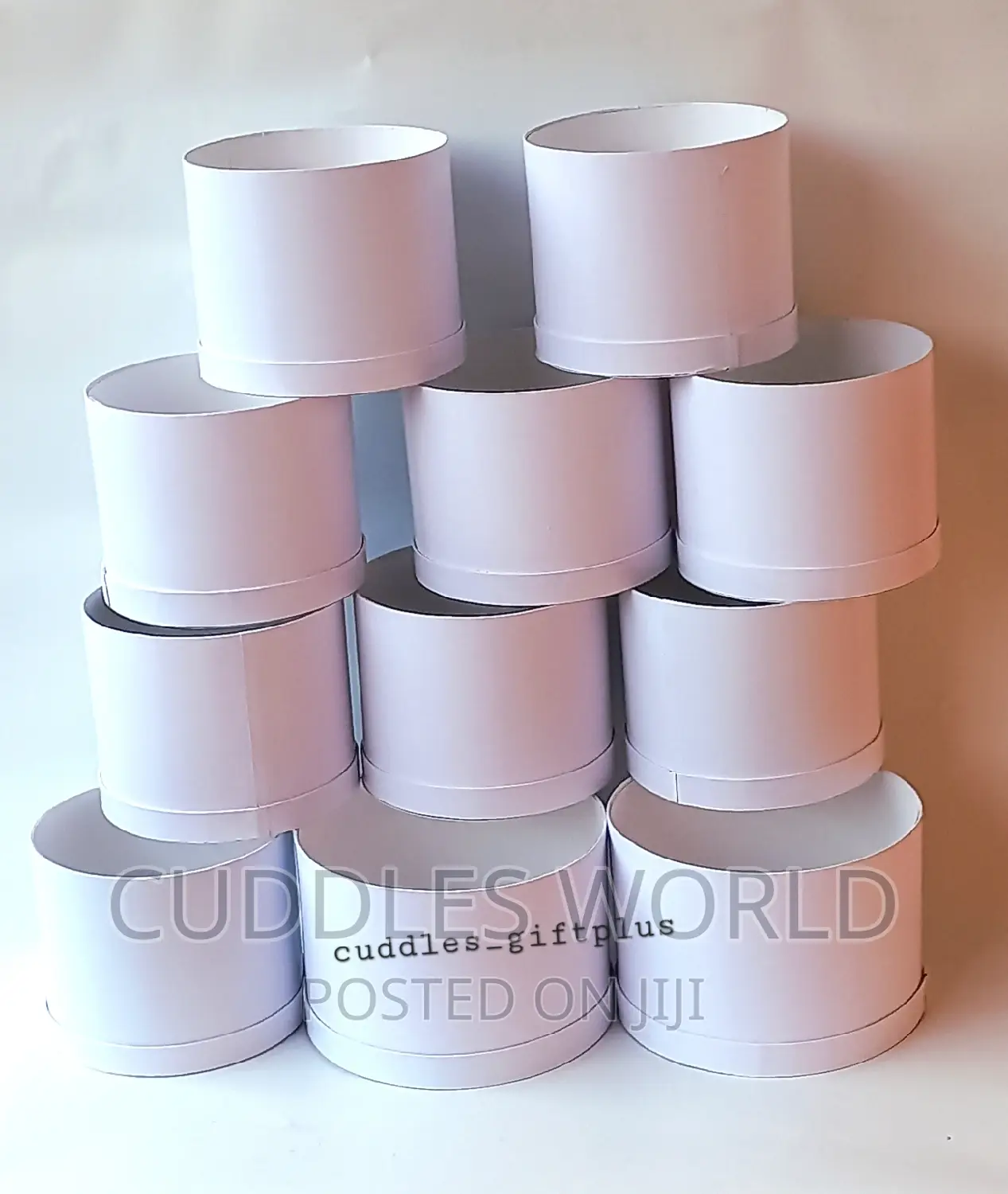 Round Snack/ Treat Box