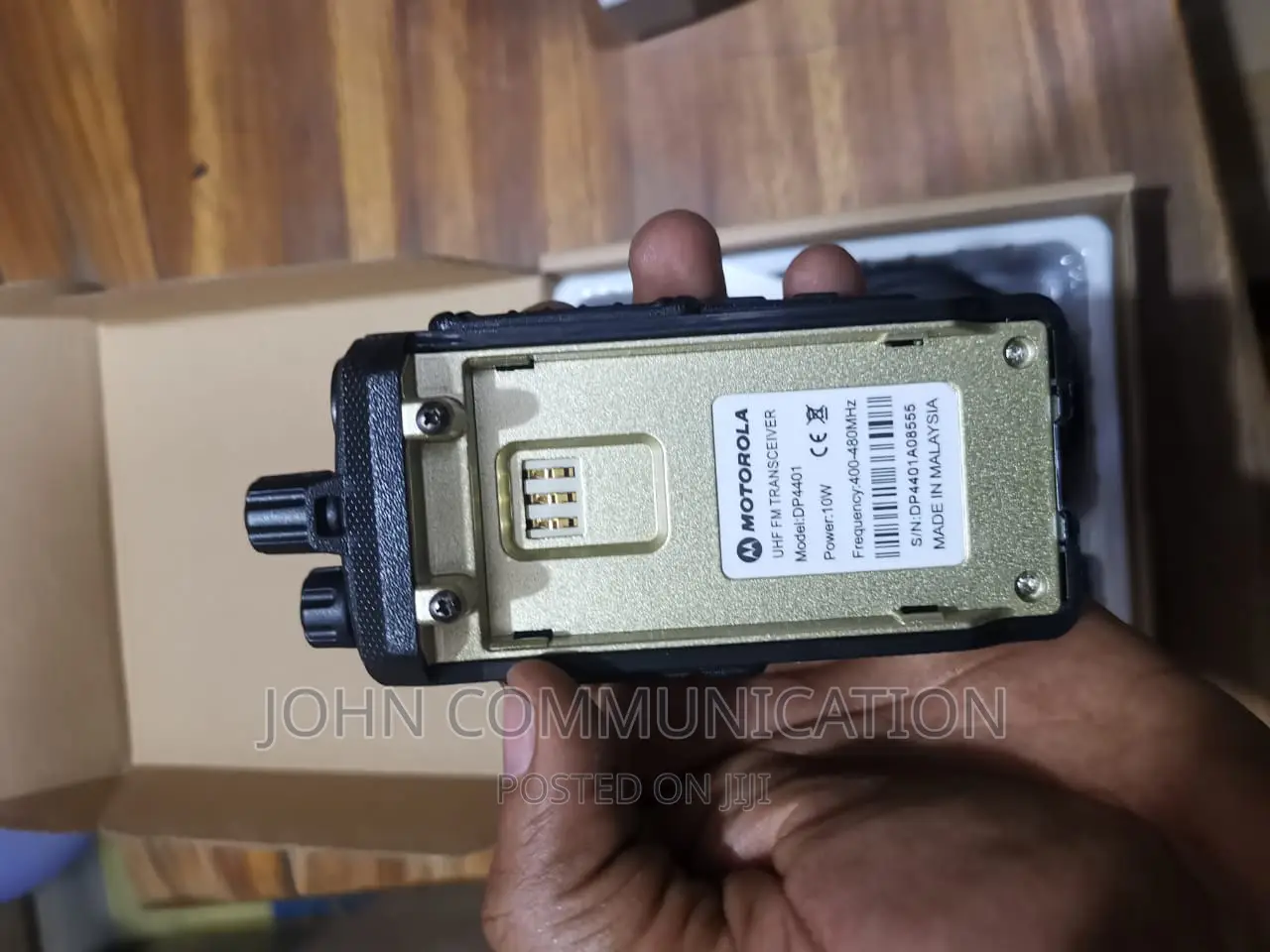Motorola Walkie-Talkie Radio Dp4401 Analog VHF