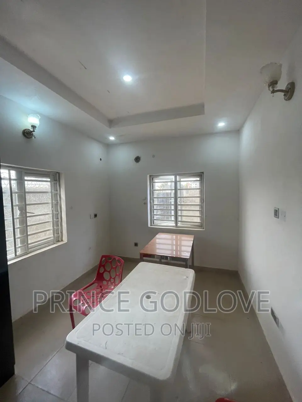 2bdrm Apartment in Citizen Avenue, Dawaki for rent