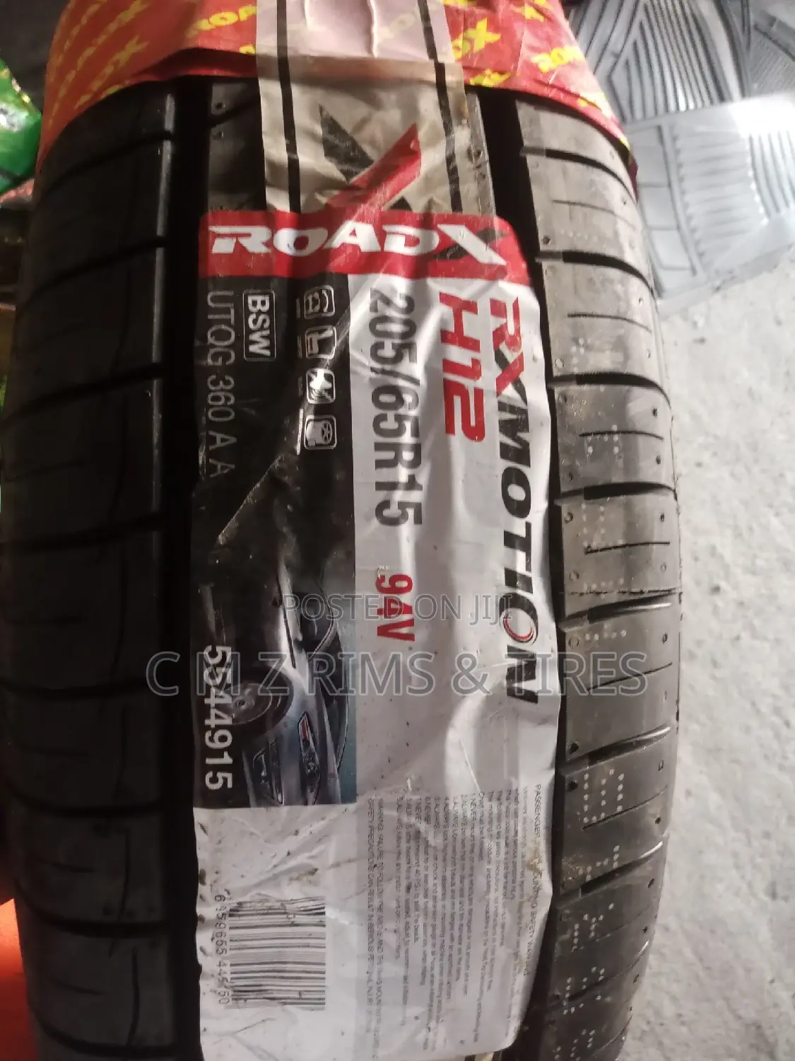 205/65r15 Roadx Tires