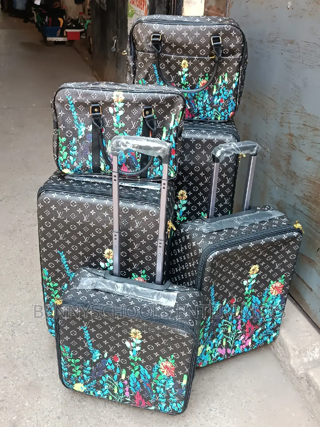 Set of 6 Luis Vuitton Leather Travelling Luggage Boxes