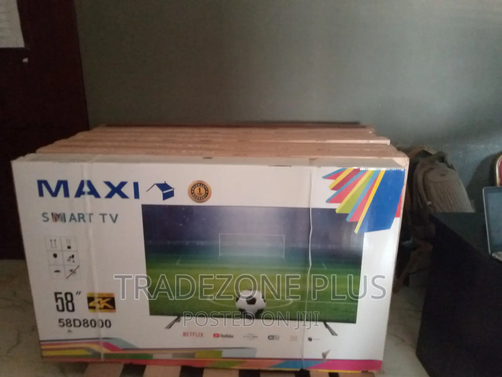 Maxi 58'' Smart TV Series With Mira Cast-58d8000