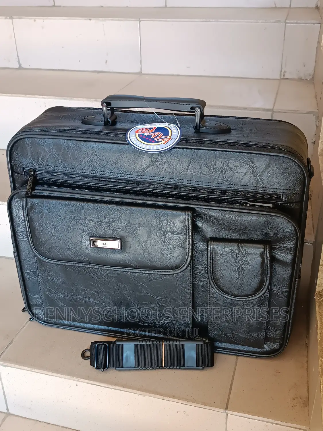 Very Big Omaya Leather Men Office, Laptop and Handbag